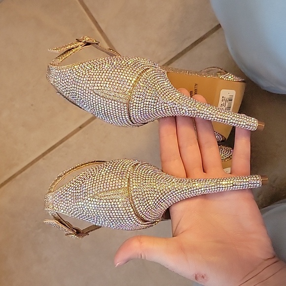 Windsor heels size 8 - Picture 7 of 8